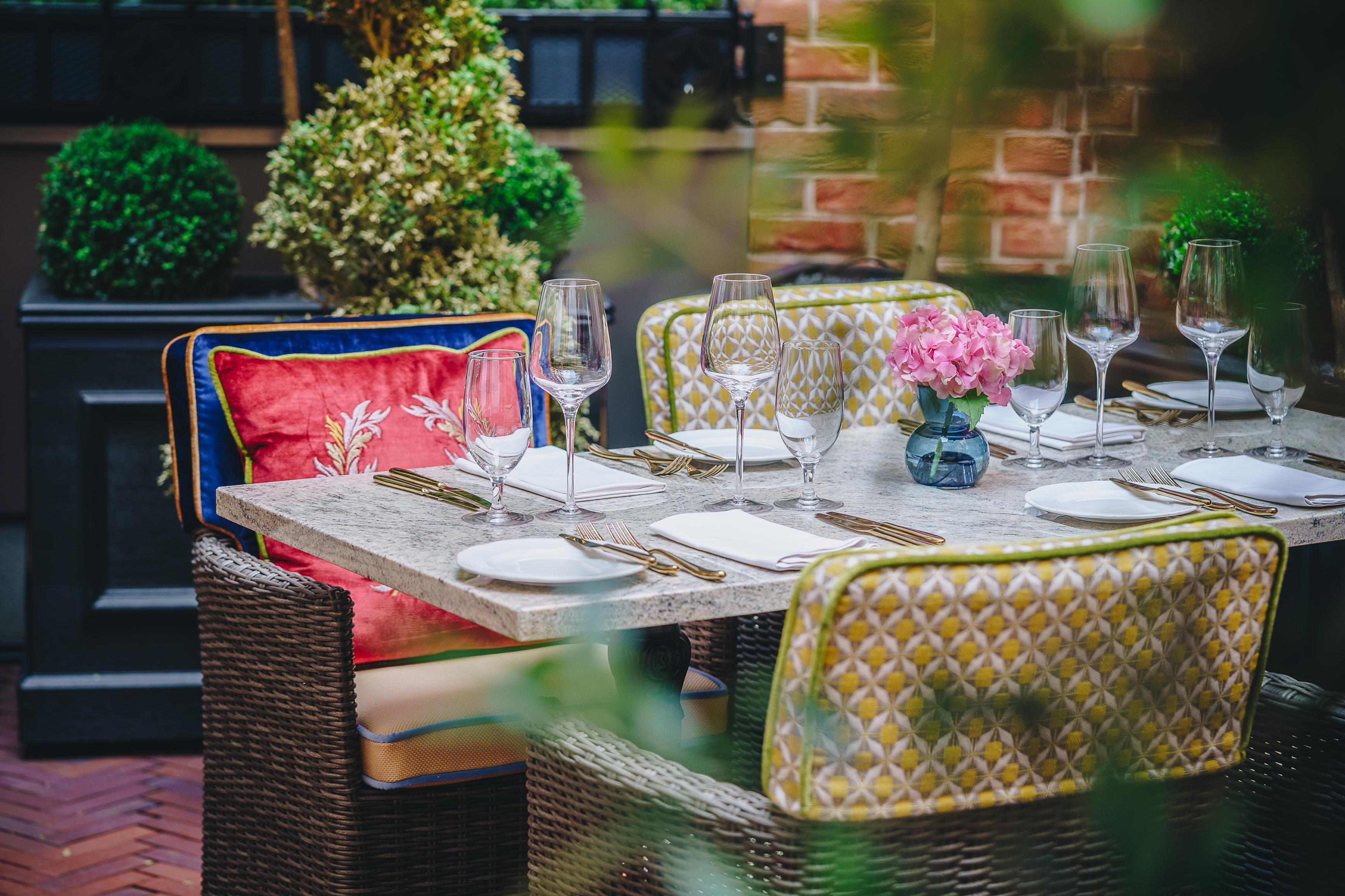 Bachleda Luxury Hotel Krakow Mgallery Hotel Collection Bagian luar foto The Terrace at The Ivy, St John's Wood