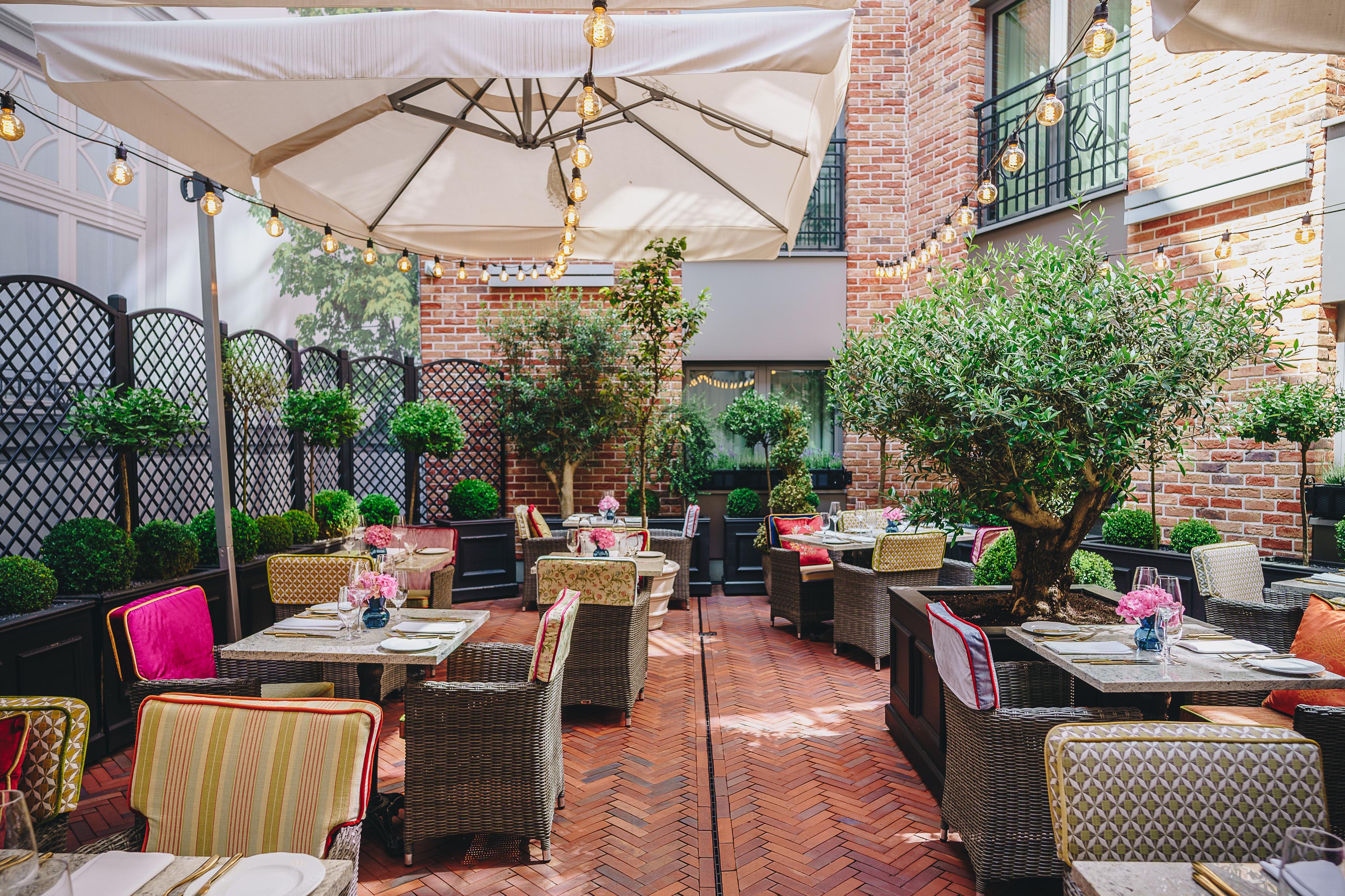 Bachleda Luxury Hotel Krakow Mgallery Hotel Collection Bagian luar foto The Terrace at The Ivy, St John's Wood